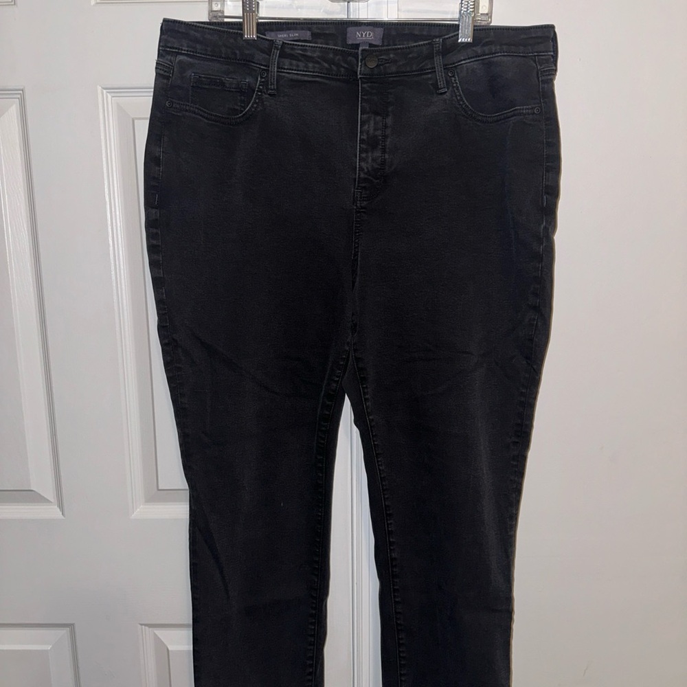 NYDJ Women's Black Skinny Jeans